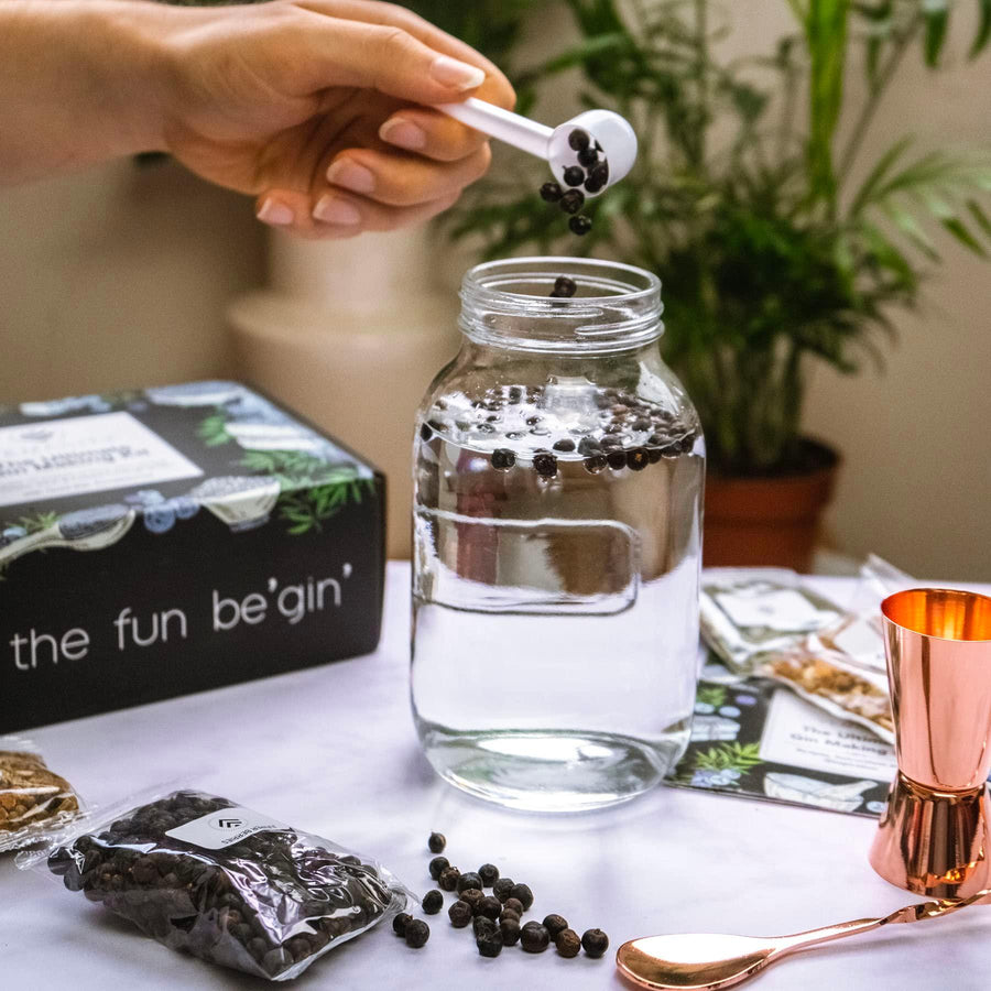 The Ultimate Gin Making Kit - Vemacity