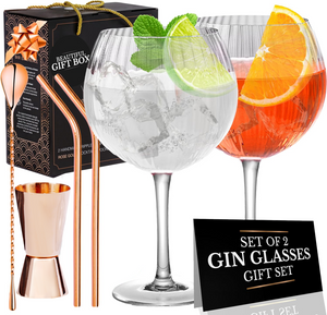 Set of two Vemacity embossed crystal gin glasses with gold rim, luxury cocktail glassware for gin and tonic